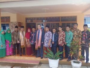 Dr. Syeikh Bassam Saifuddin Alkhatib (Kepala Perwakilan Republik Arab Suriah untuk Indonesia)