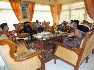 Pengasuh Pesantren dan Tim Asesor