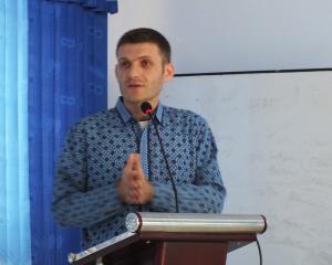 Lutfi Uker
