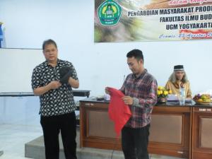 Pelatihan Kesastraan Bagi Komunitas Sastra Darussalam