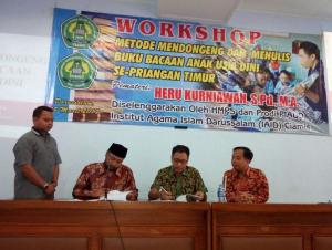 Penandatanganan MOU Dekan Tarbiyah IAID Ciamis dengan Dekan Tarbiyah IAIN Purwokerto