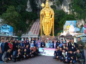 Batu Cave Patung Dewa Hindu