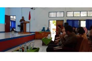 Sambutan Dekan Fakultas Syariah IAID