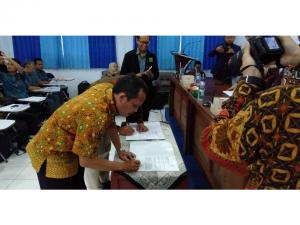 Sosialisasi dan Workshop Peningkatan Kompetensi Guru Melalui Model Pembelajaran RADEC dalam Mendukung Revolusi Industri 4.0 