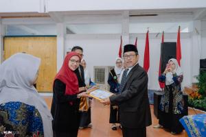 Keterangan tidak ada