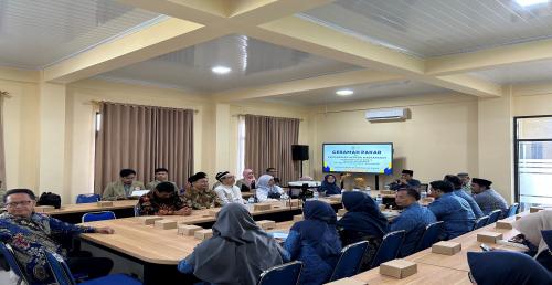 CERAMAH PAKAR DAN PKM UNIVERSITAS GADJAH MADA YOGYAKARTA DI UNIVERSITAS ISLAM DARUSSALAM CIAMIS